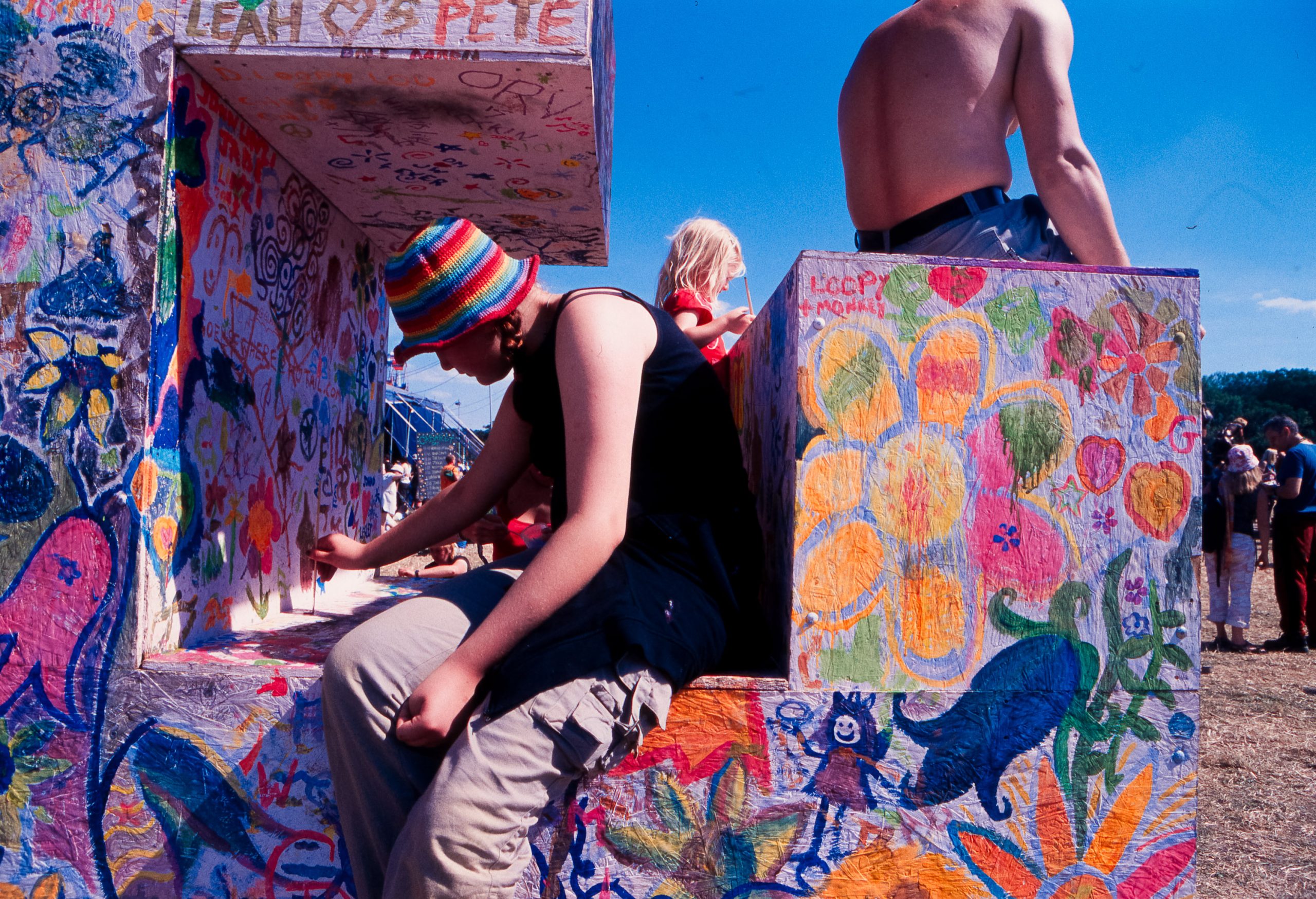 Glastonbury reportage photography 2003 - Slide film archive by Sophie Laslett