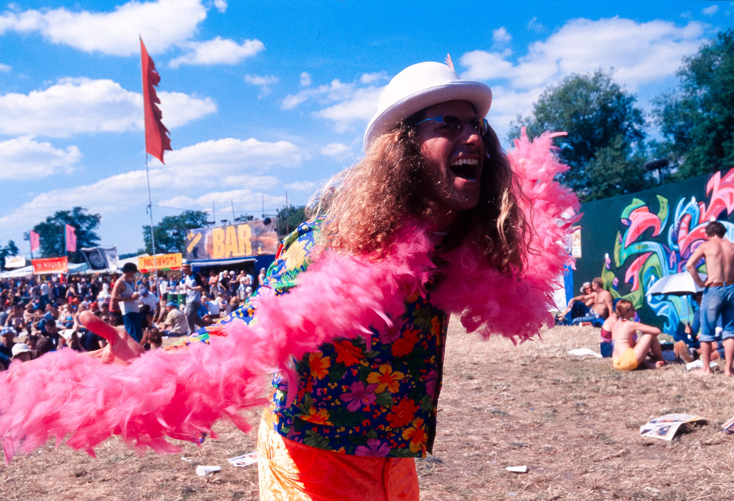 Glastonbury reportage photography 2003 - Slide film archive by Sophie Laslett