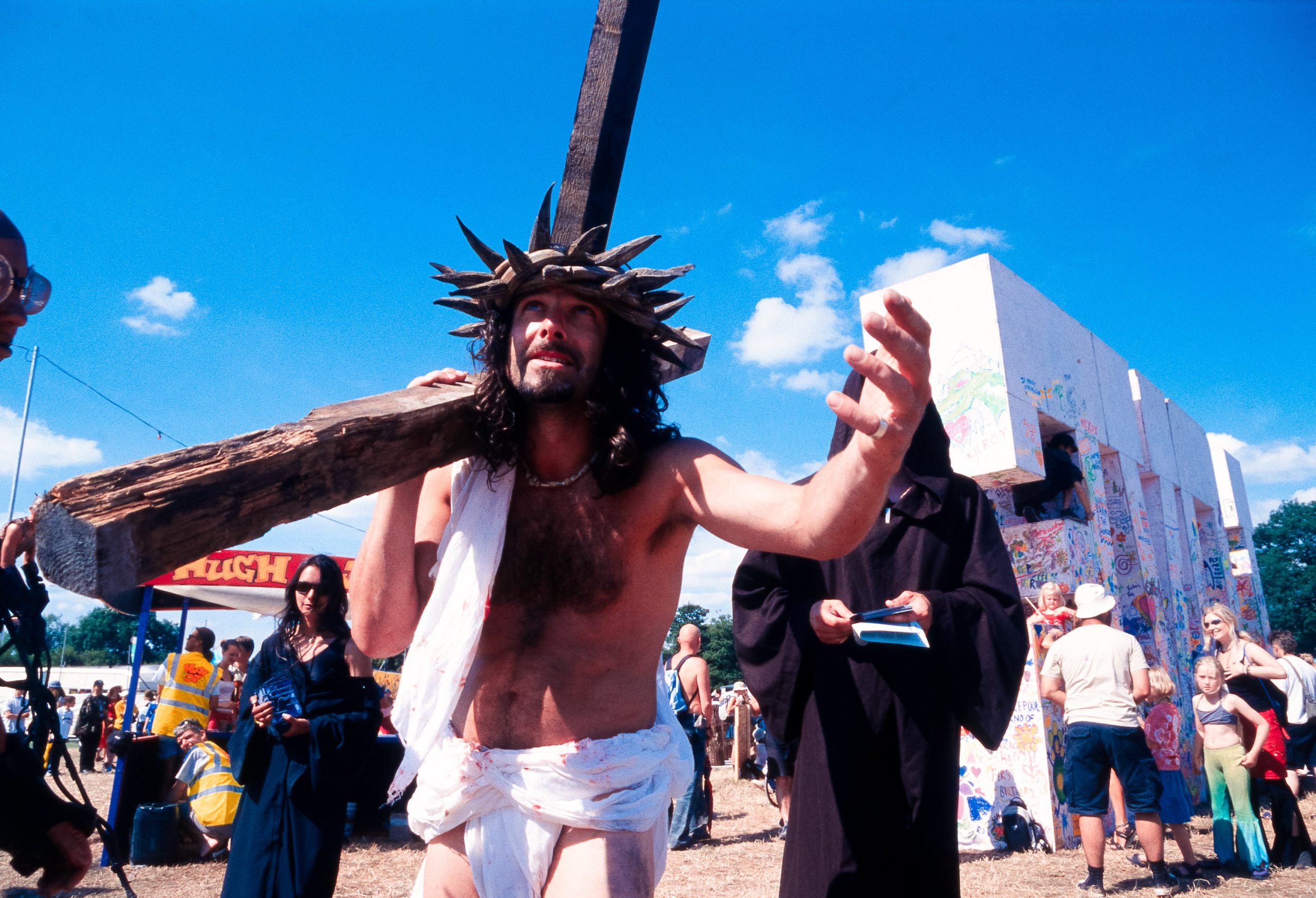 Glastonbury reportage photography 2003 - Slide film archive by Sophie Laslett