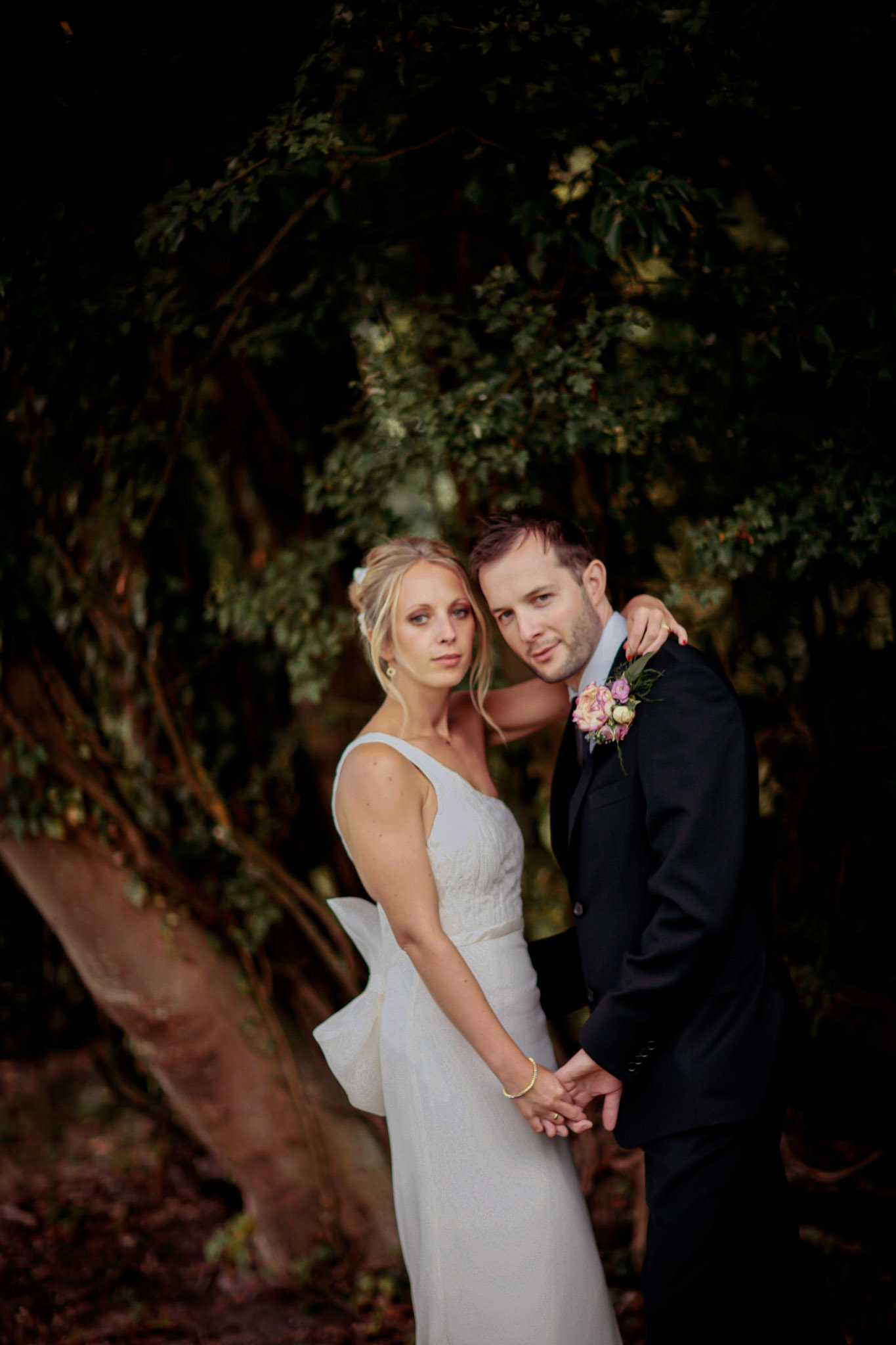 Candid reportage wedding photography in Yorkshire by Sophie Laslett capturing natural moments.