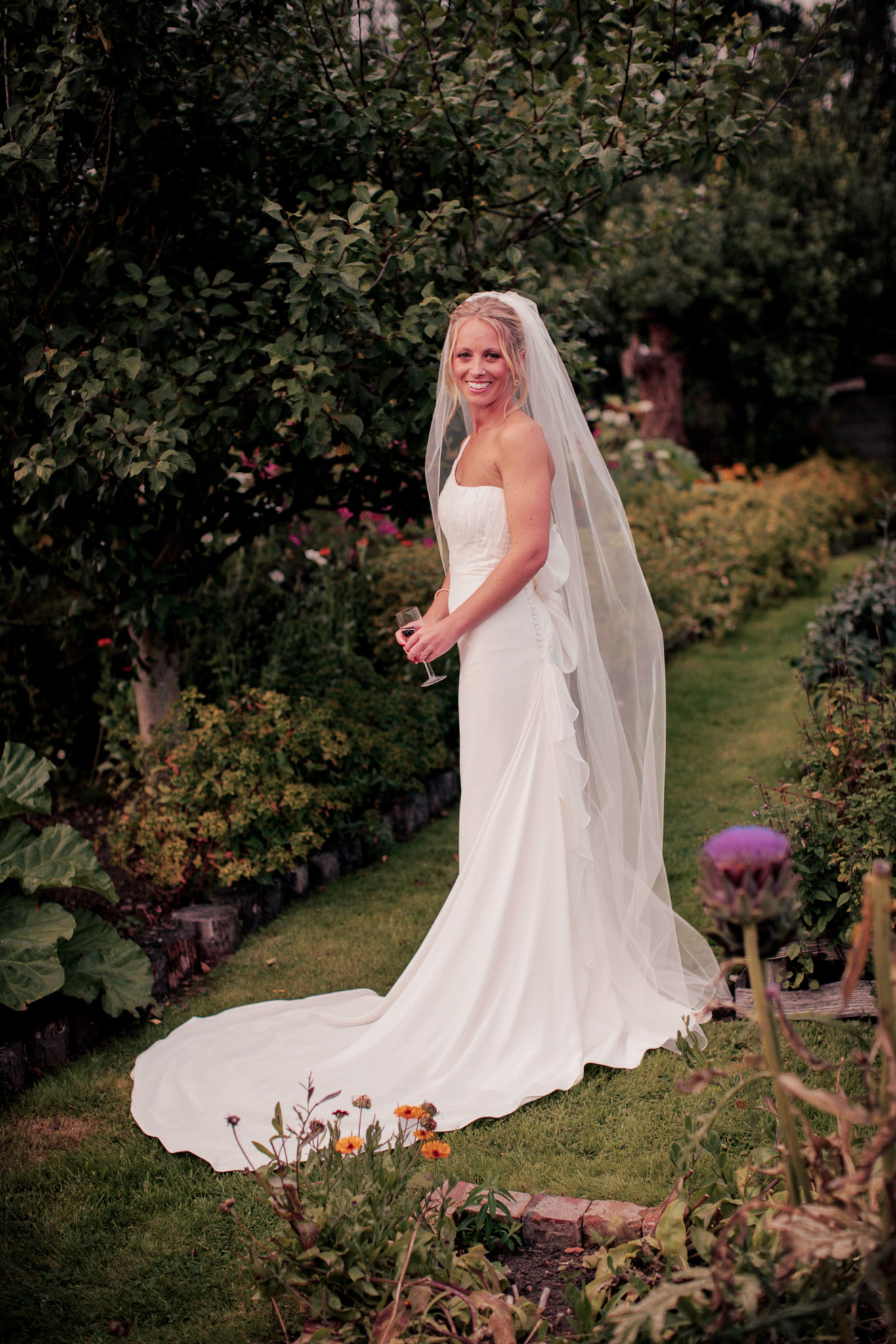 Candid reportage wedding photography in Yorkshire by Sophie Laslett capturing natural moments.