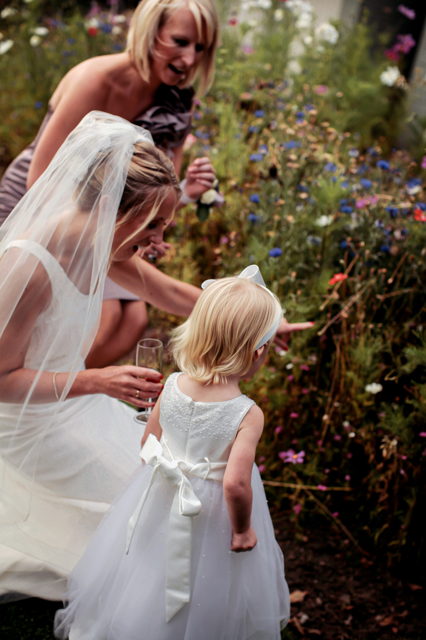 Candid reportage wedding photography in Yorkshire by Sophie Laslett capturing natural moments.