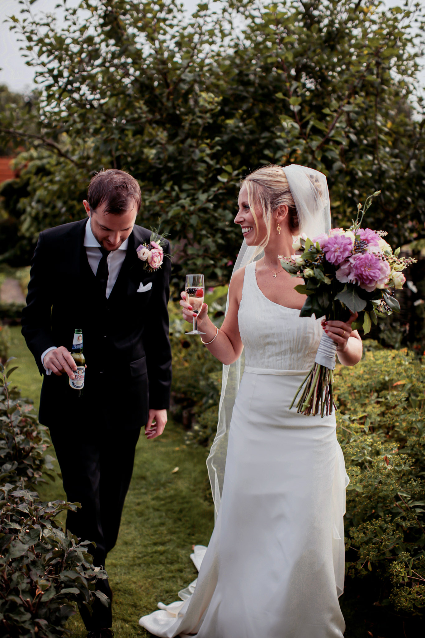 Candid reportage wedding photography in Yorkshire by Sophie Laslett capturing natural moments.