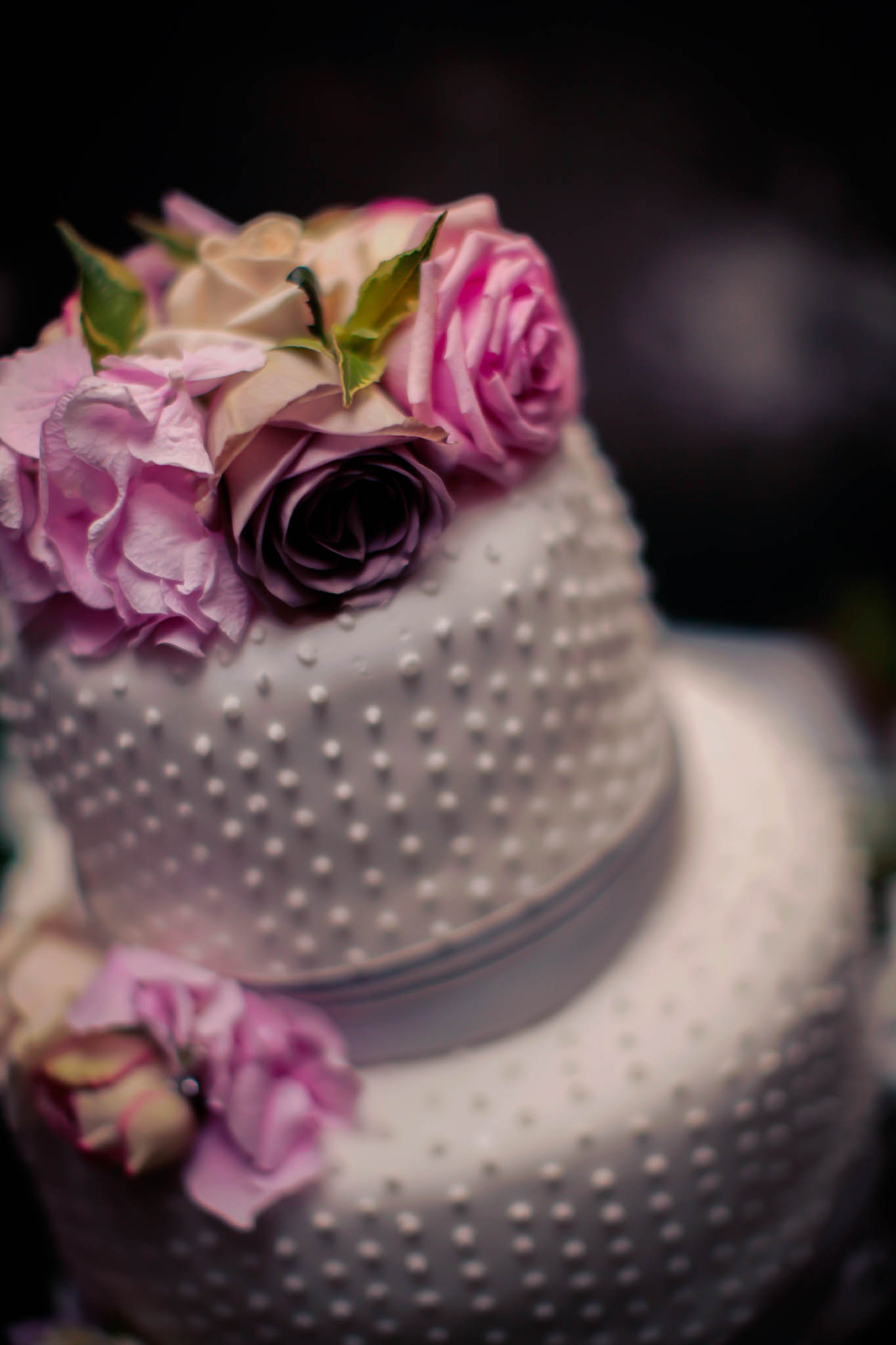 Candid reportage wedding photography in Yorkshire by Sophie Laslett capturing natural moments.