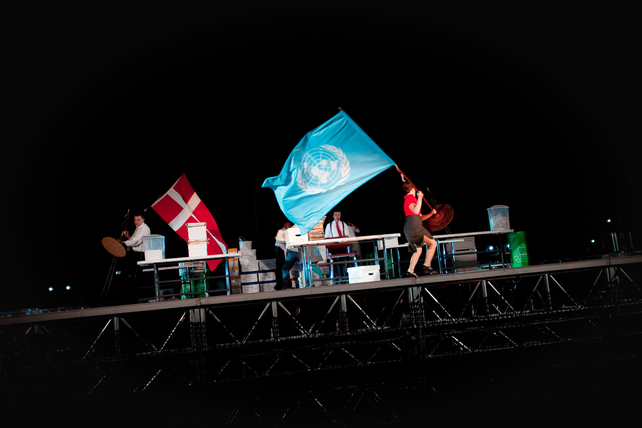 Wired Aerial Theatre performing at the Norfolk & Norwich Festival, professional event photography in Norwich by Sophie Laslett.