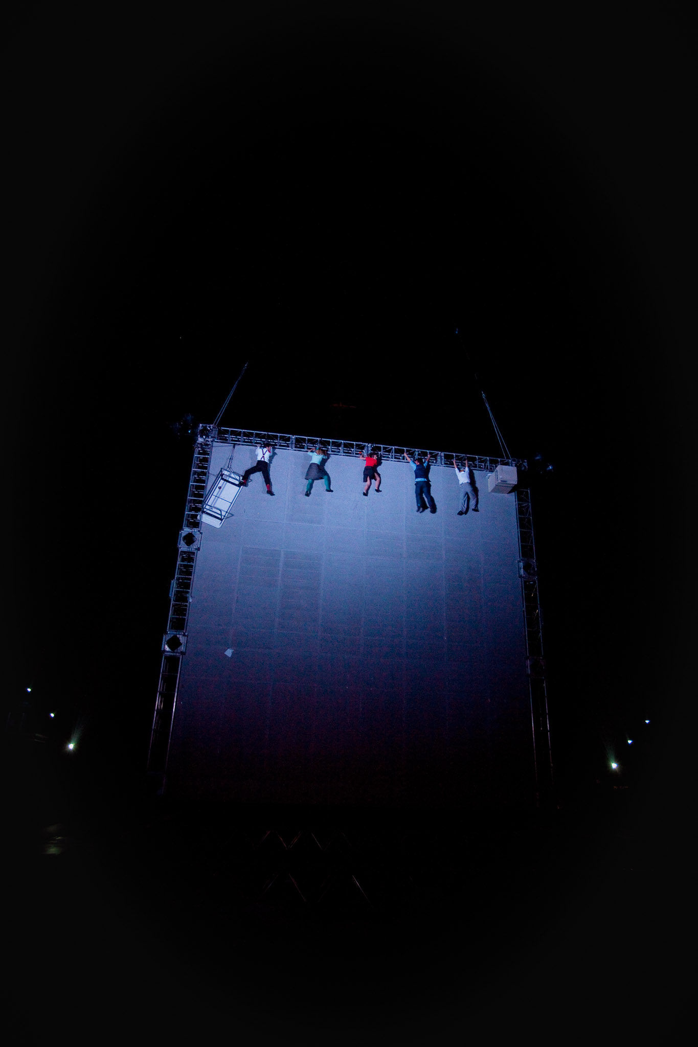 Wired Aerial Theatre performing at the Norfolk & Norwich Festival, professional event photography in Norwich by Sophie Laslett.