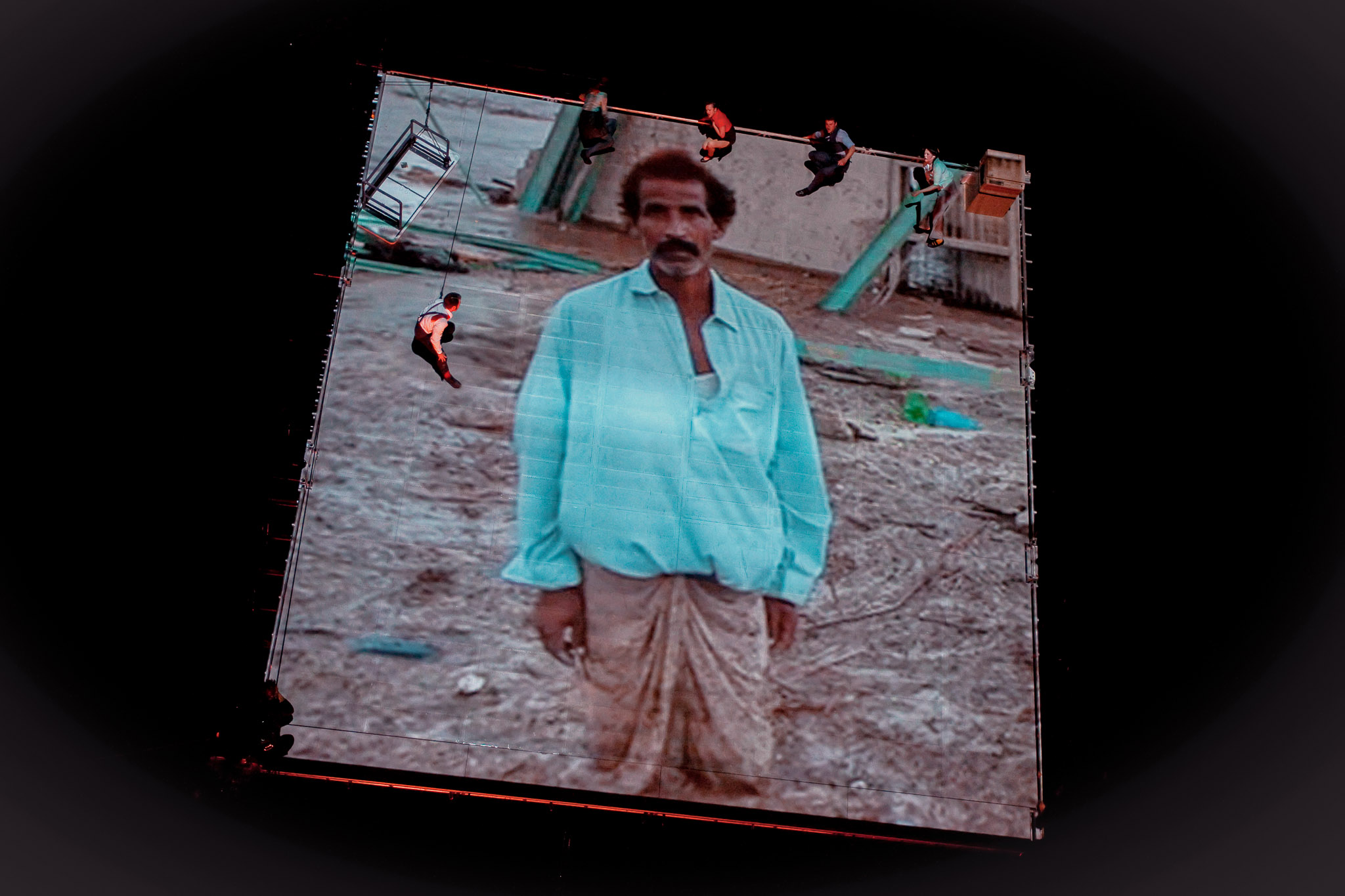 Wired Aerial Theatre performing at the Norfolk & Norwich Festival, professional event photography in Norwich by Sophie Laslett.