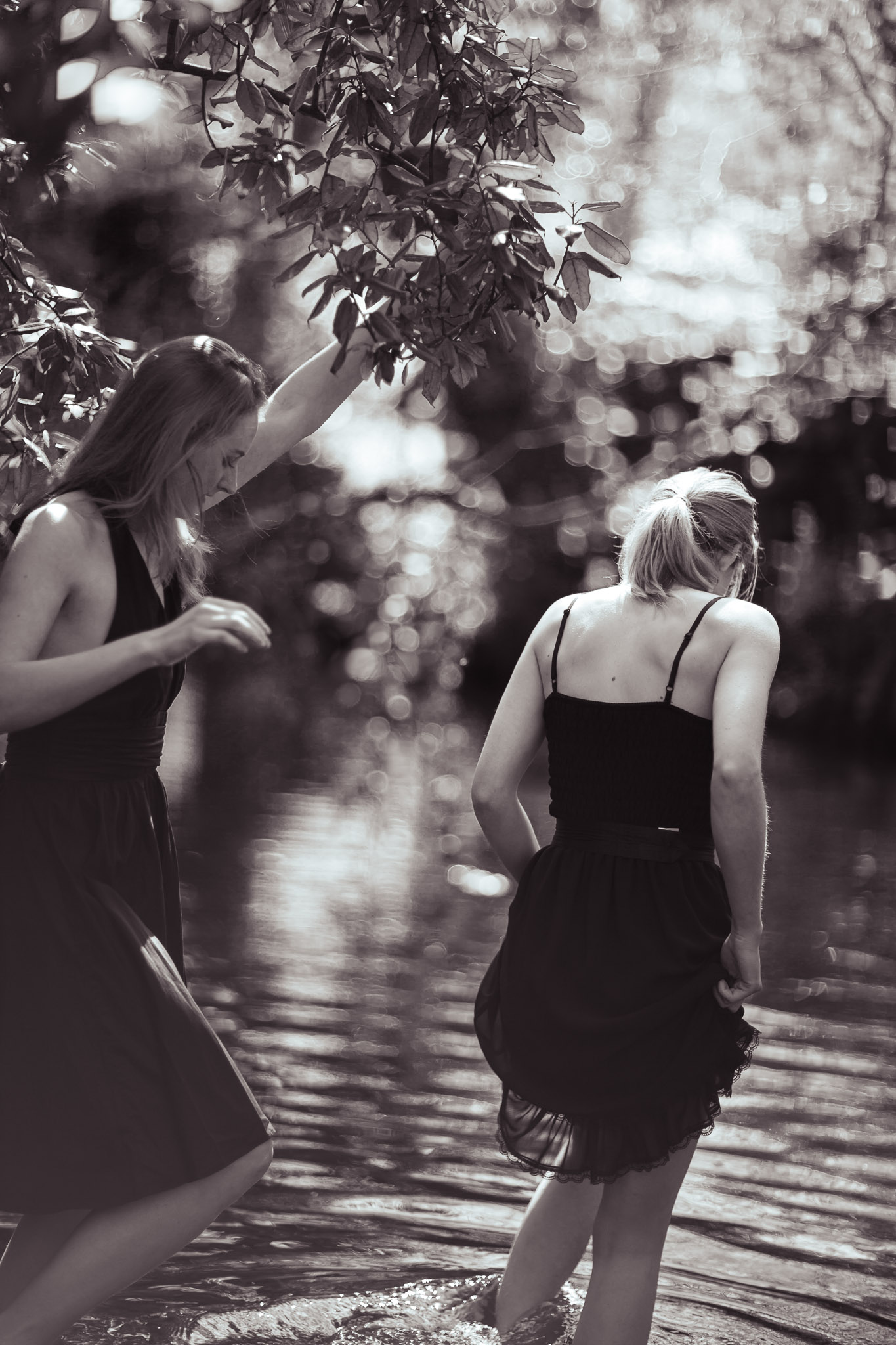 Natural light portraits of two sisters in Wymondham, Norfolk; a relaxed, fun commissioned outdoor session.
