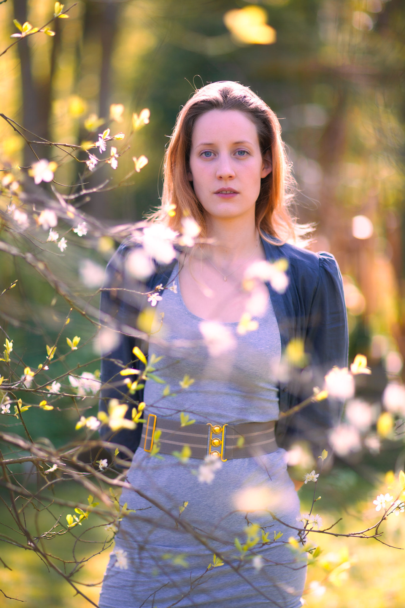 Natural light portraits of two sisters in Wymondham, Norfolk; a relaxed, fun commissioned outdoor session.