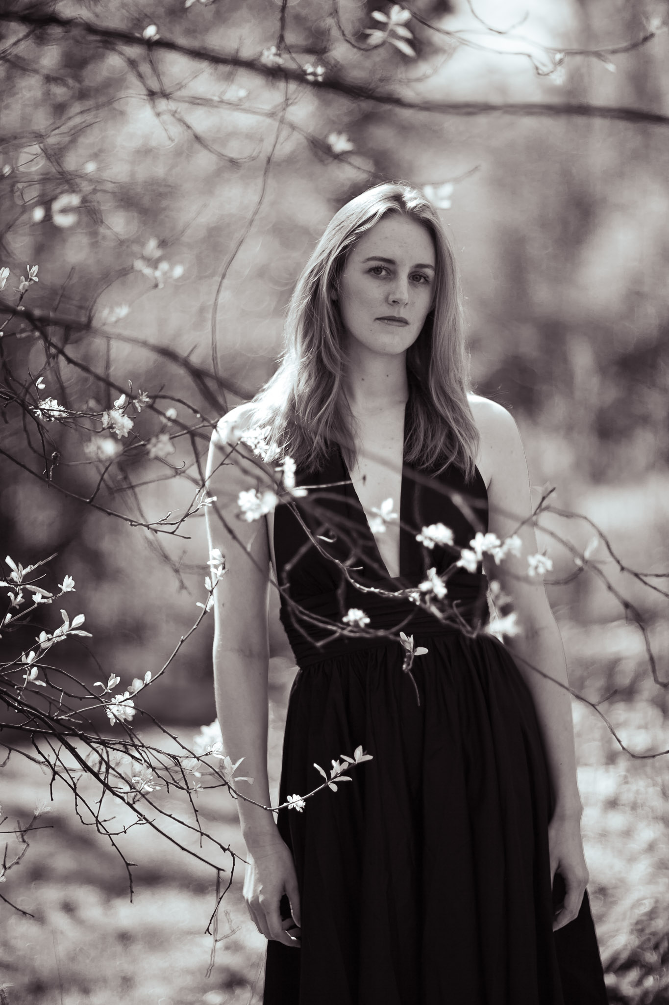 Natural light portraits of two sisters in Wymondham, Norfolk; a relaxed, fun commissioned outdoor session.