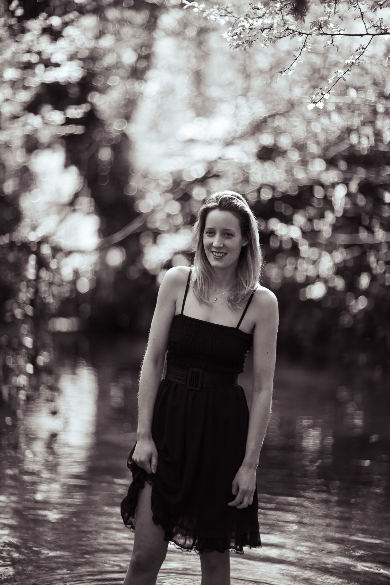 Natural light portraits of two sisters in Wymondham, Norfolk; a relaxed, fun commissioned outdoor session.