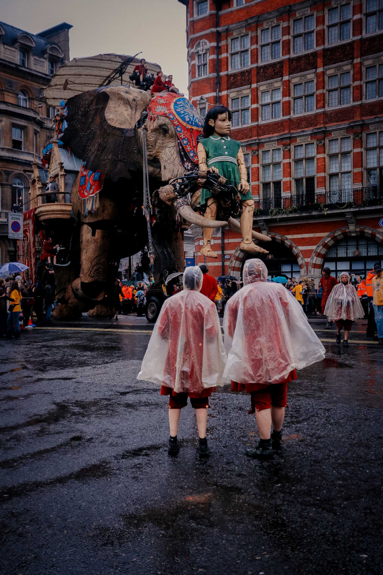 The Sultan's Elephant street theatre event in London