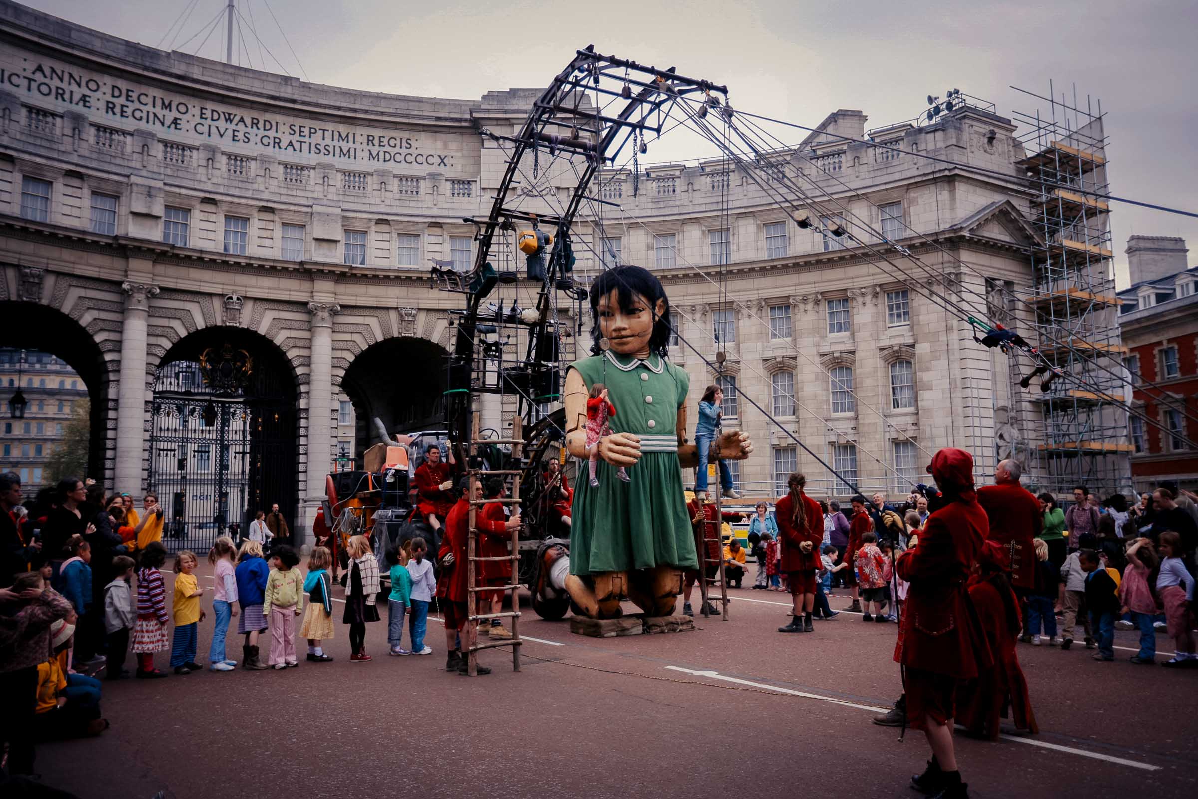 The Sultan's Elephant street theatre event in London