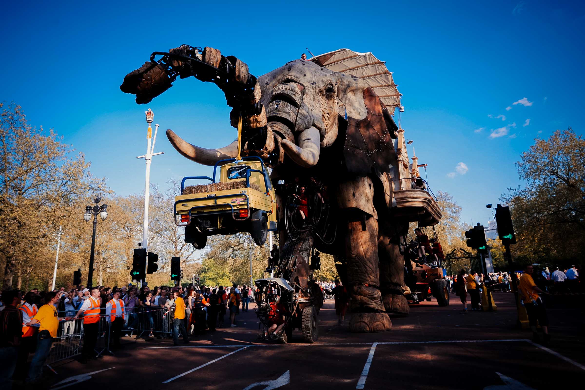 The Sultan's Elephant street theatre event in London
